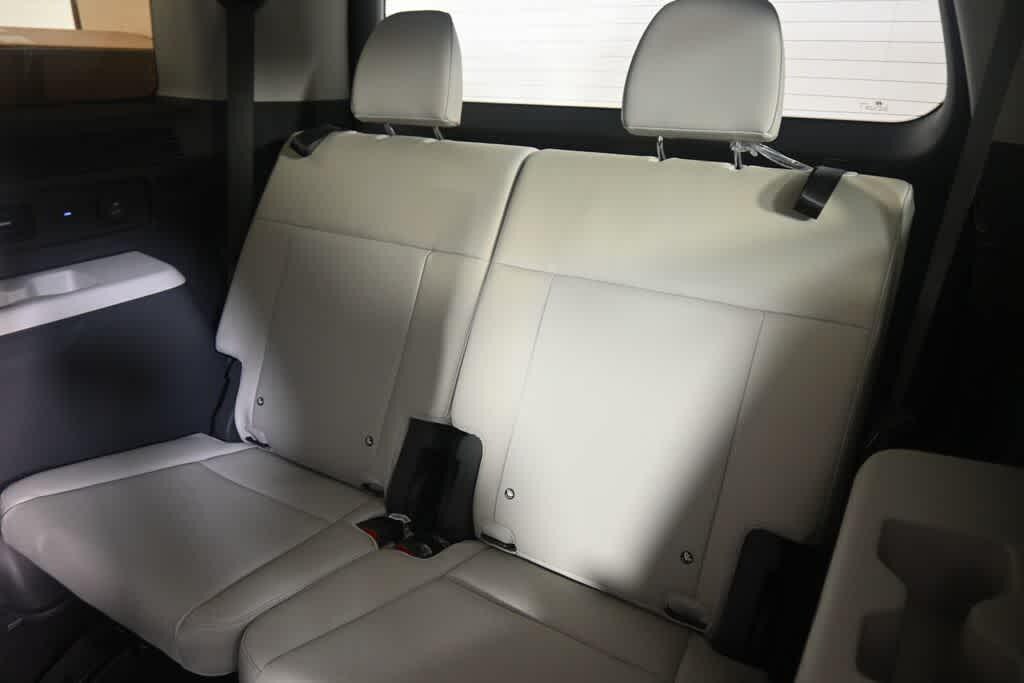 Thumbnail: 2025 Hyundai Santa Fe - 23