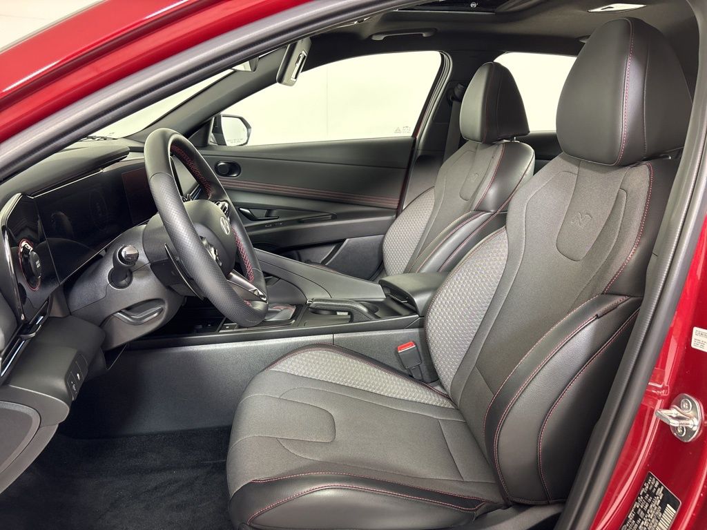 Thumbnail: 2024 Hyundai Elantra - 13