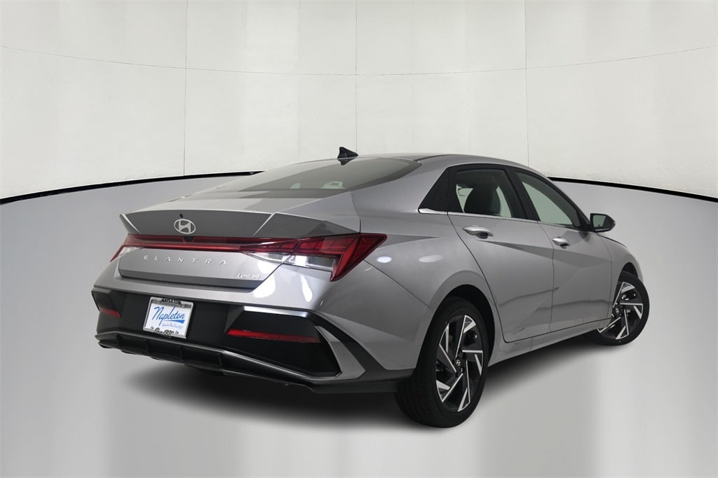 Thumbnail: 2025 Hyundai Elantra - 7