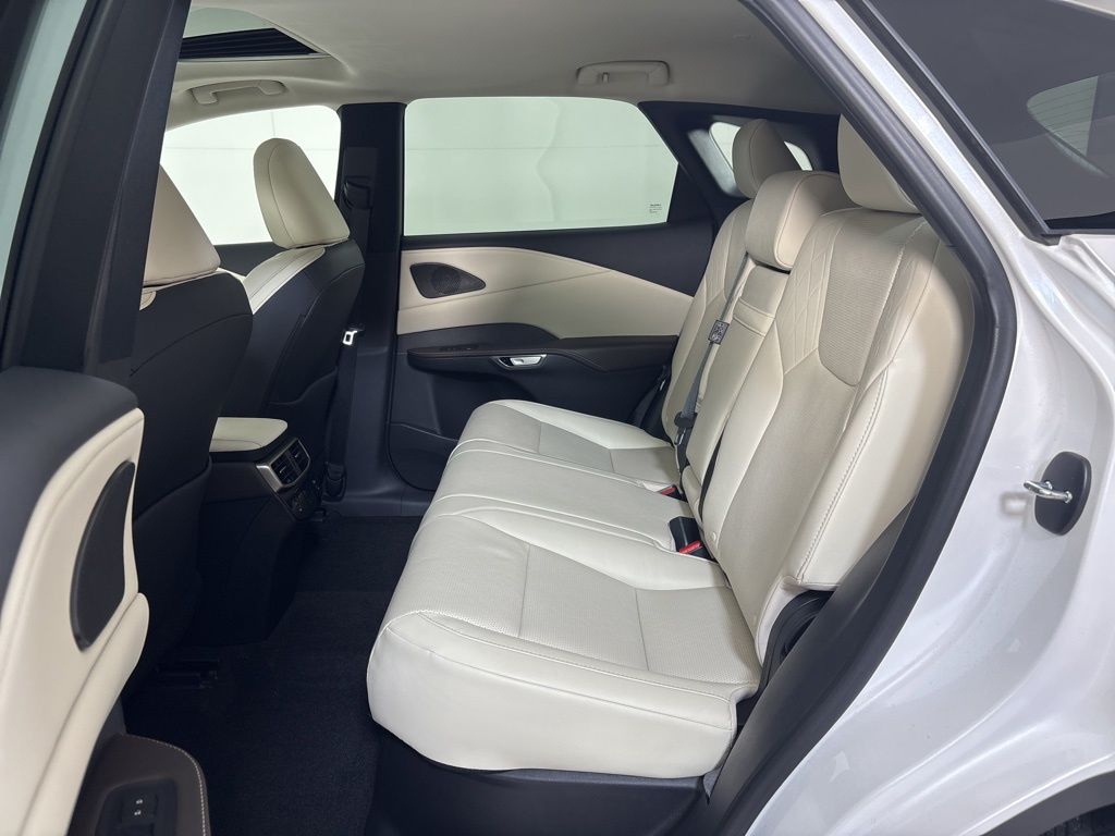 Thumbnail: 2024 Lexus RX - 18