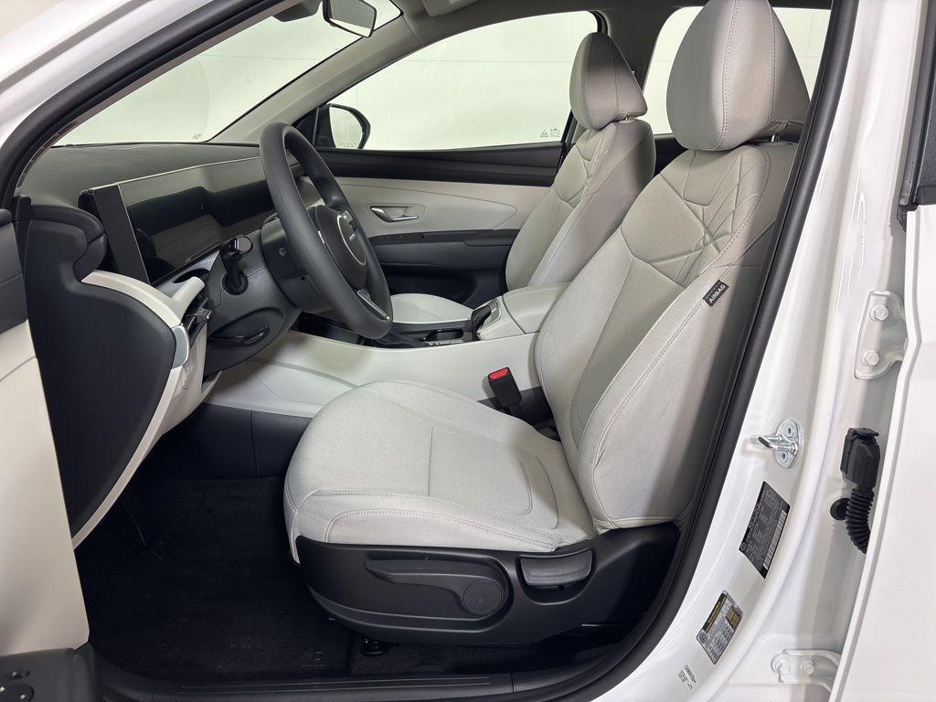 Thumbnail: 2026 Hyundai Tucson - 14