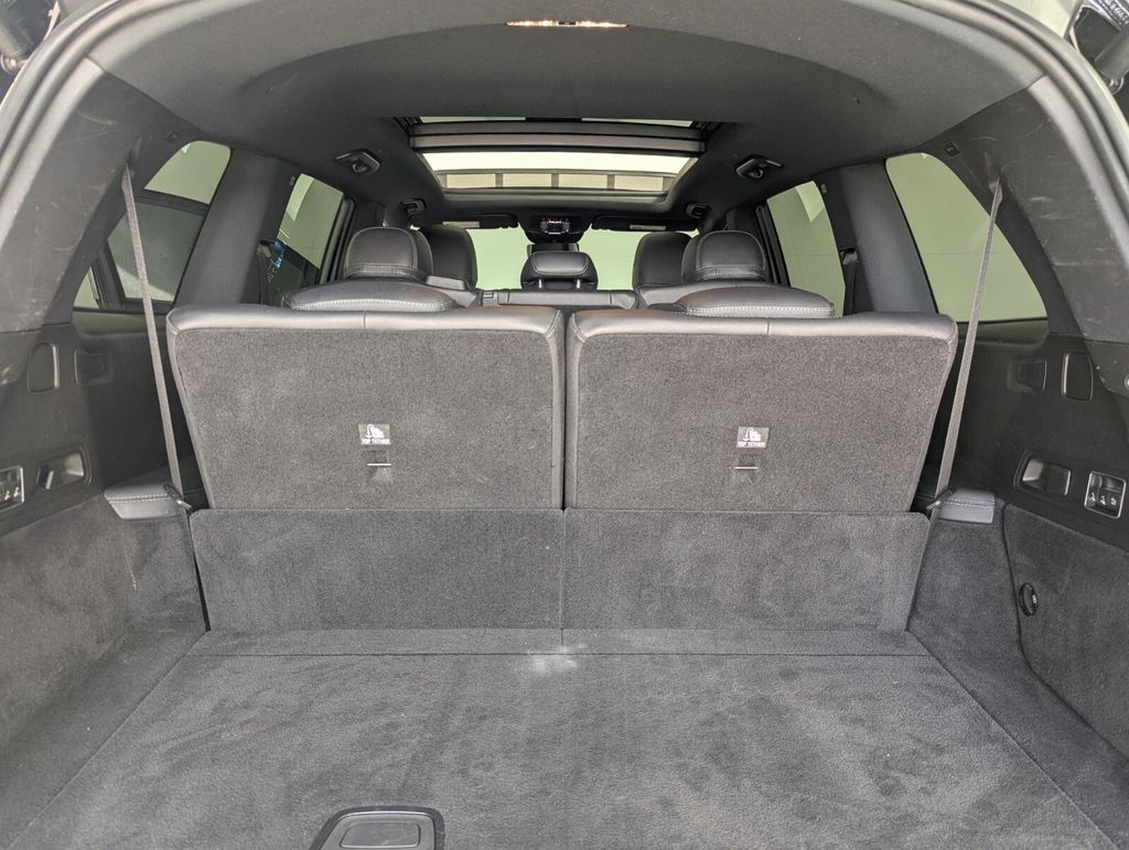 Thumbnail: 2021 Mercedes-Benz GLS - 33