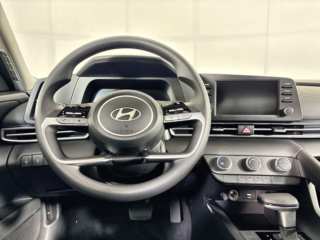 Thumbnail: 2026 Hyundai Elantra - 11