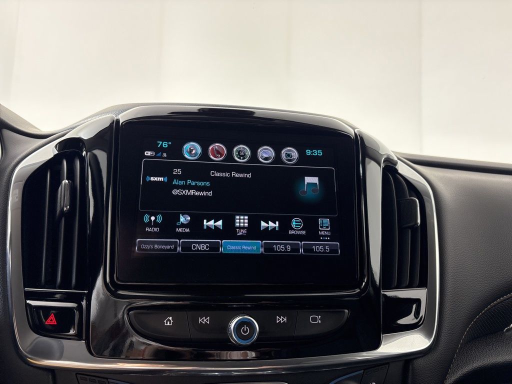 Thumbnail: 2018 Chevrolet Traverse - 31