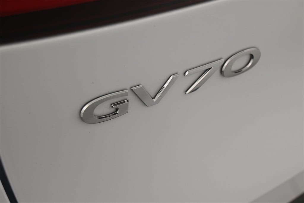 Thumbnail: 2025 Genesis GV70 - 8
