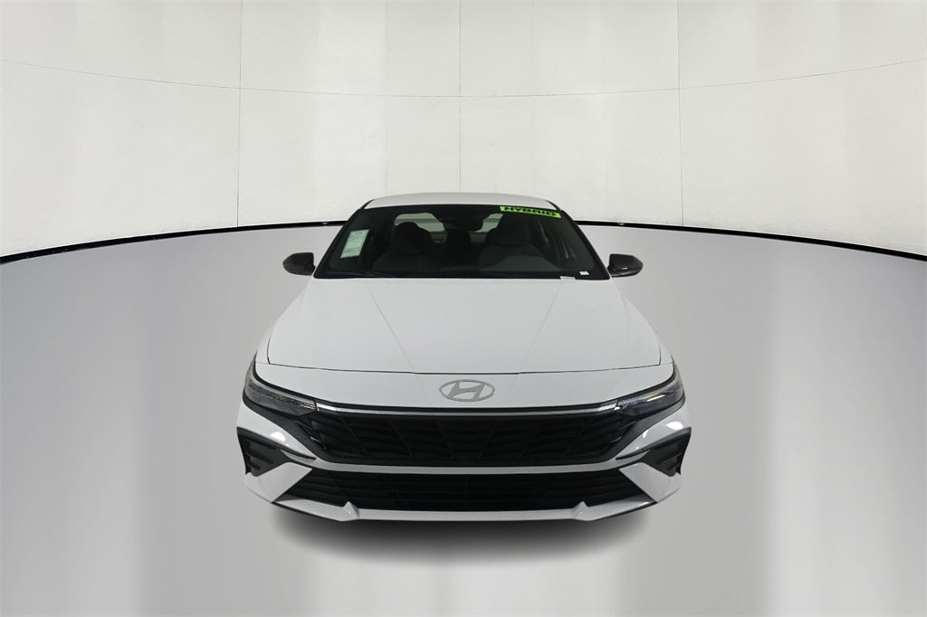 Thumbnail: 2025 Hyundai Elantra - 2