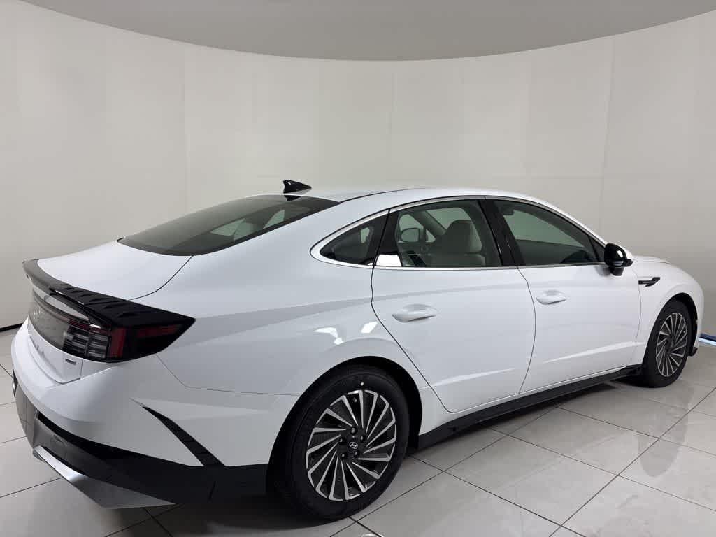 Thumbnail: 2025 Hyundai Sonata - 5
