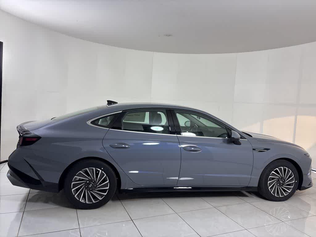 Thumbnail: 2025 Hyundai Sonata - 6