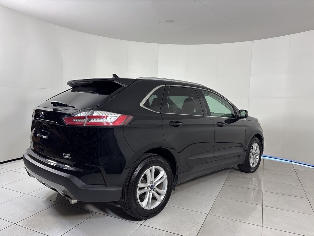 Thumbnail: 2019 Ford Edge - 5