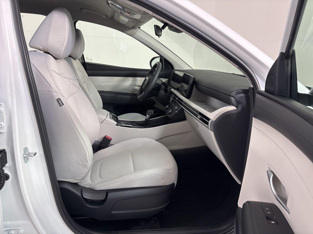 Thumbnail: 2026 Hyundai Tucson - 12