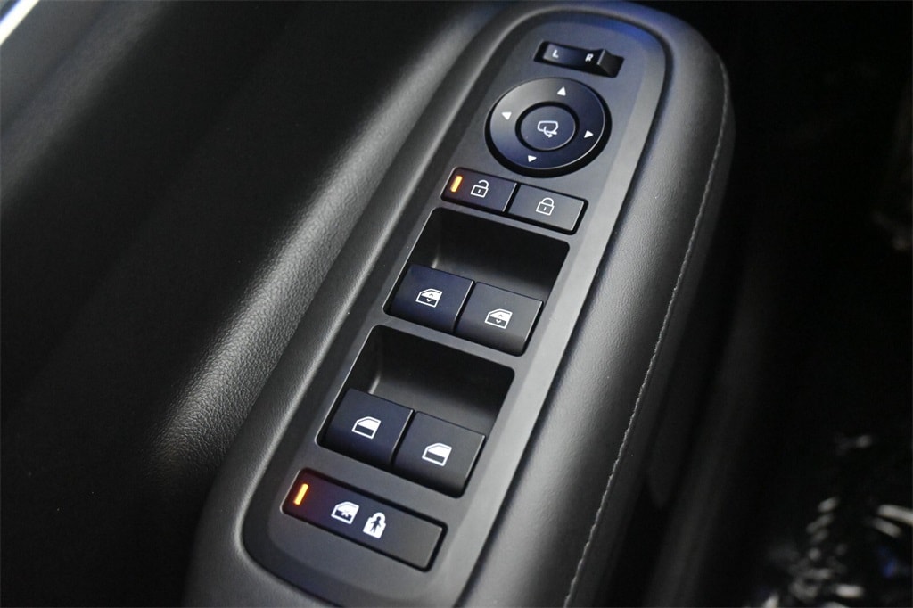 Thumbnail: 2024 Hyundai Santa Fe - 17