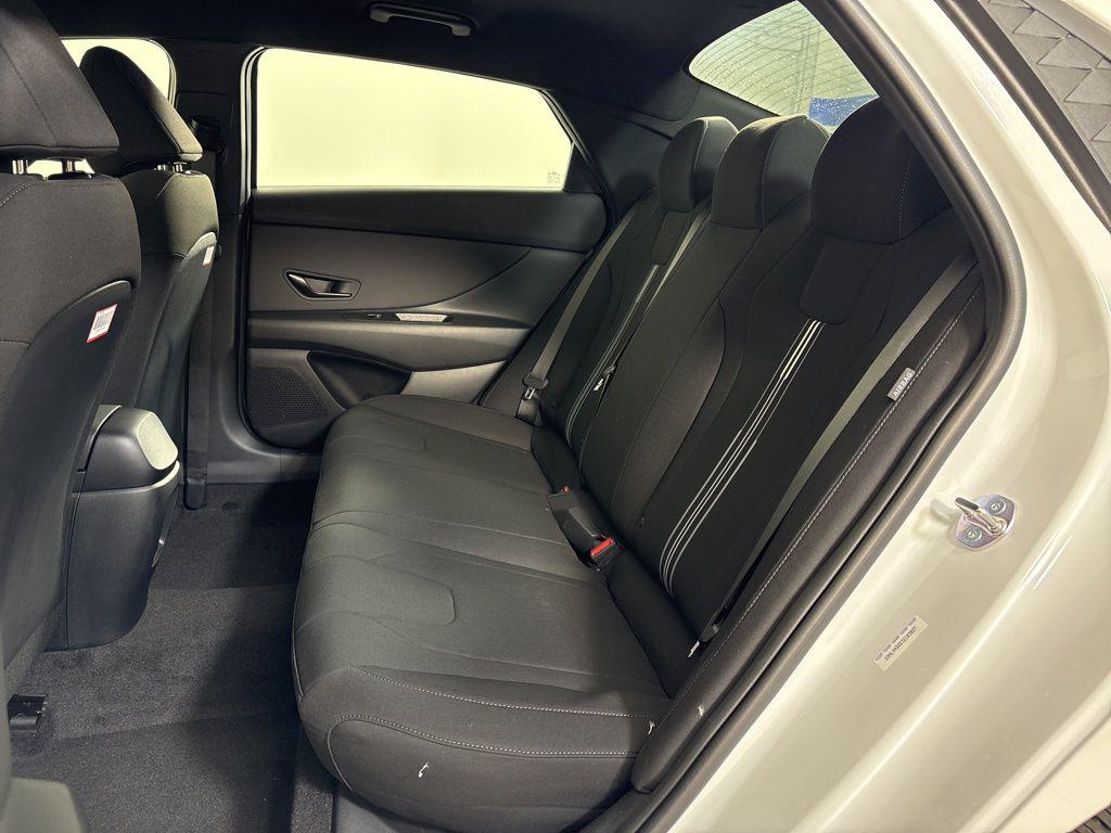 Thumbnail: 2026 Hyundai Elantra - 18