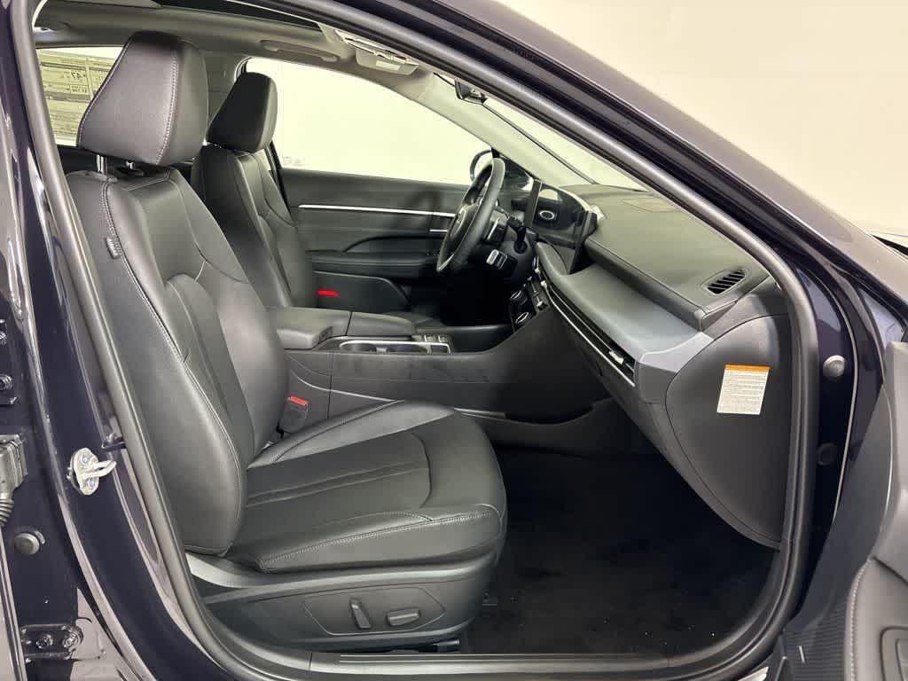 Thumbnail: 2025 Hyundai Sonata - 12