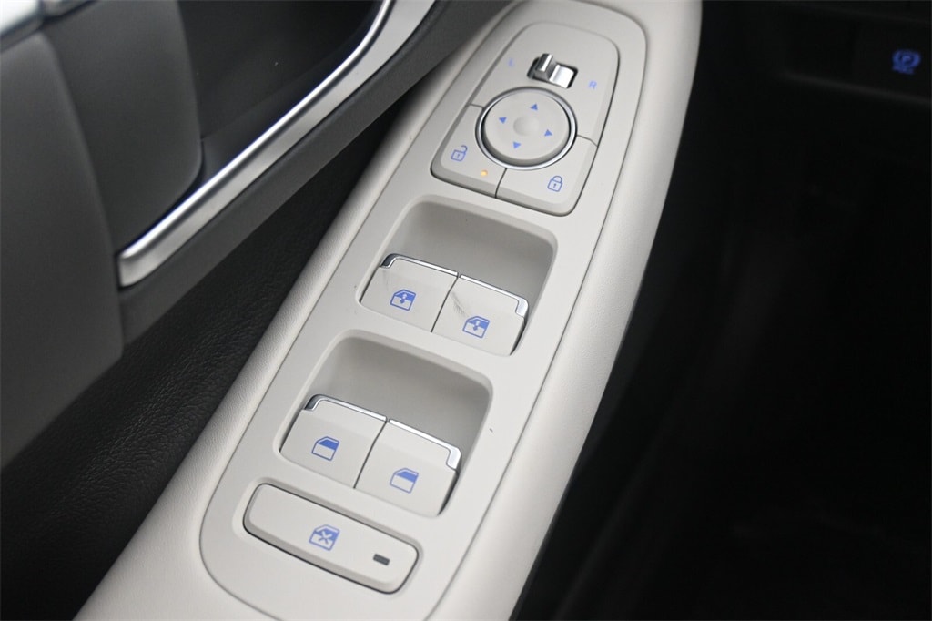Thumbnail: 2025 Hyundai Sonata - 17