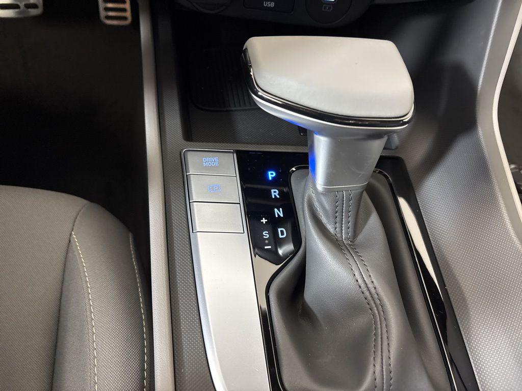 Thumbnail: 2026 Hyundai Elantra - 28