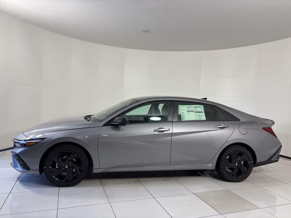 Thumbnail: 2026 Hyundai Elantra - 2