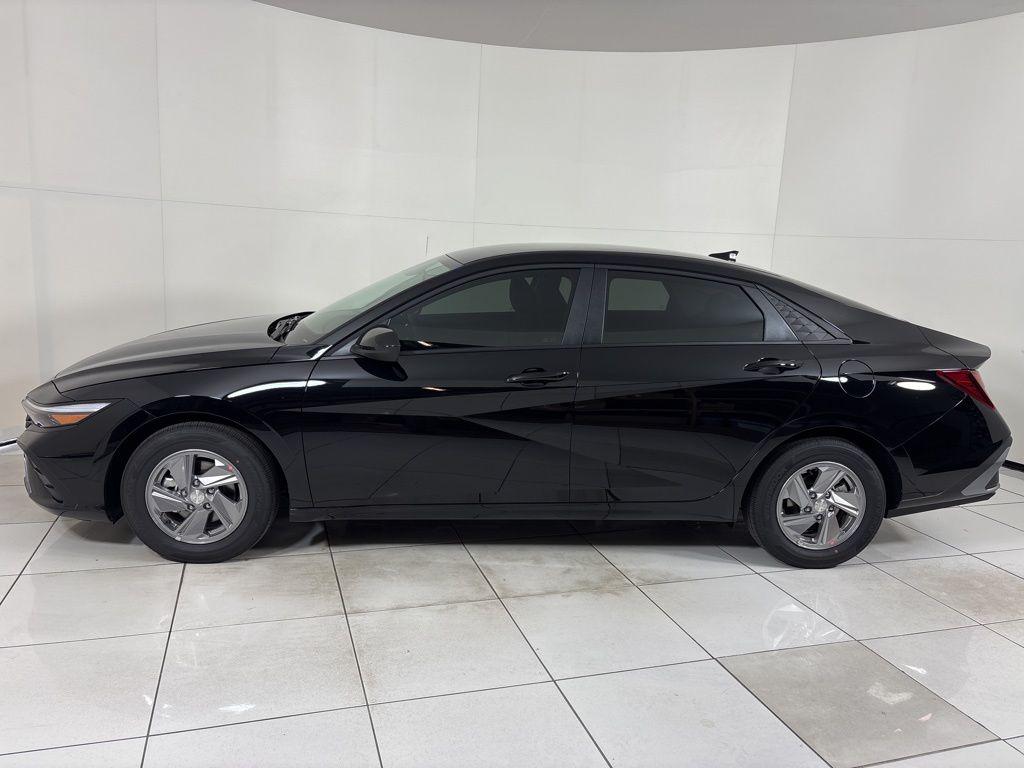 Thumbnail: 2026 Hyundai Elantra - 2