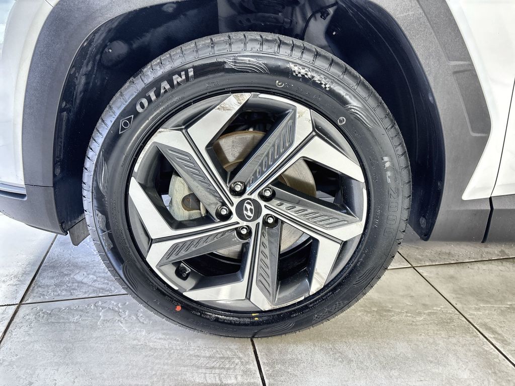 Thumbnail: 2024 Hyundai Tucson - 18