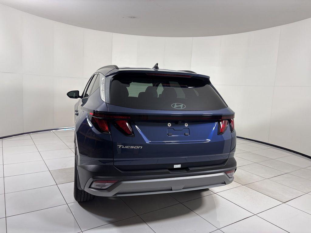 Thumbnail: 2026 Hyundai Tucson - 4