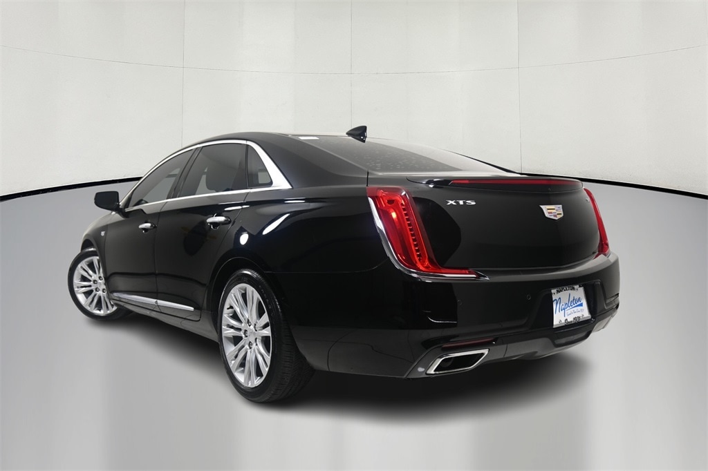 Thumbnail: 2018 Cadillac XTS - 5