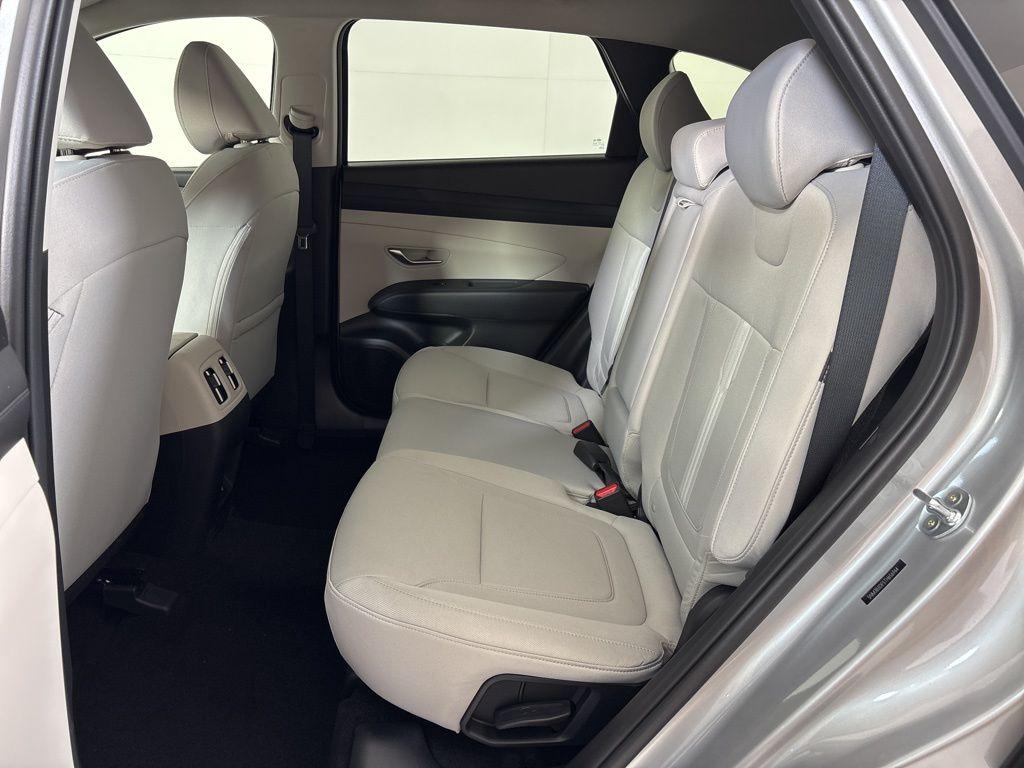 Thumbnail: 2026 Hyundai Tucson - 18