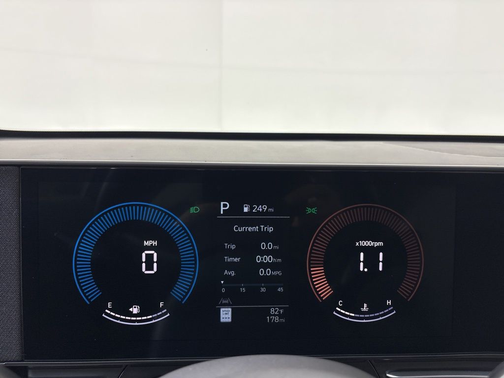 Thumbnail: 2025 Hyundai Kona - 24