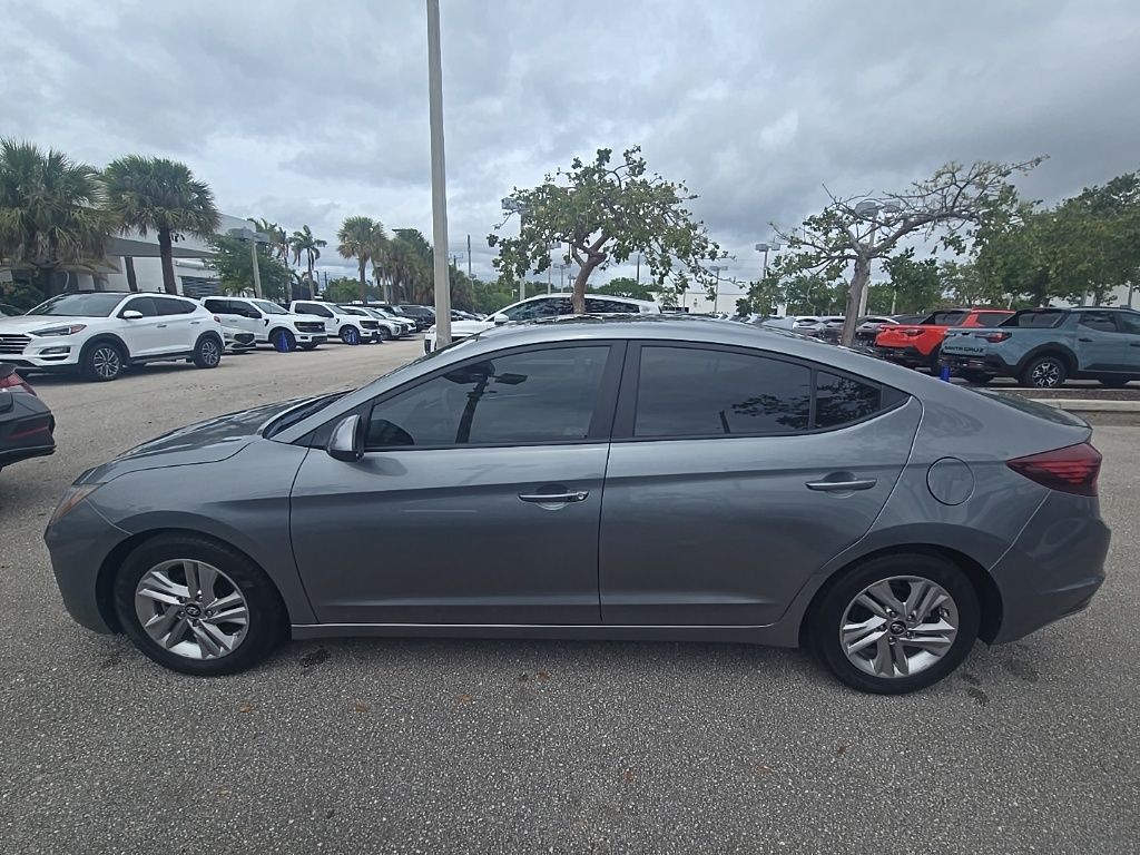 Thumbnail: 2019 Hyundai Elantra - 8