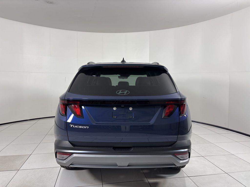 Thumbnail: 2026 Hyundai Tucson - 4