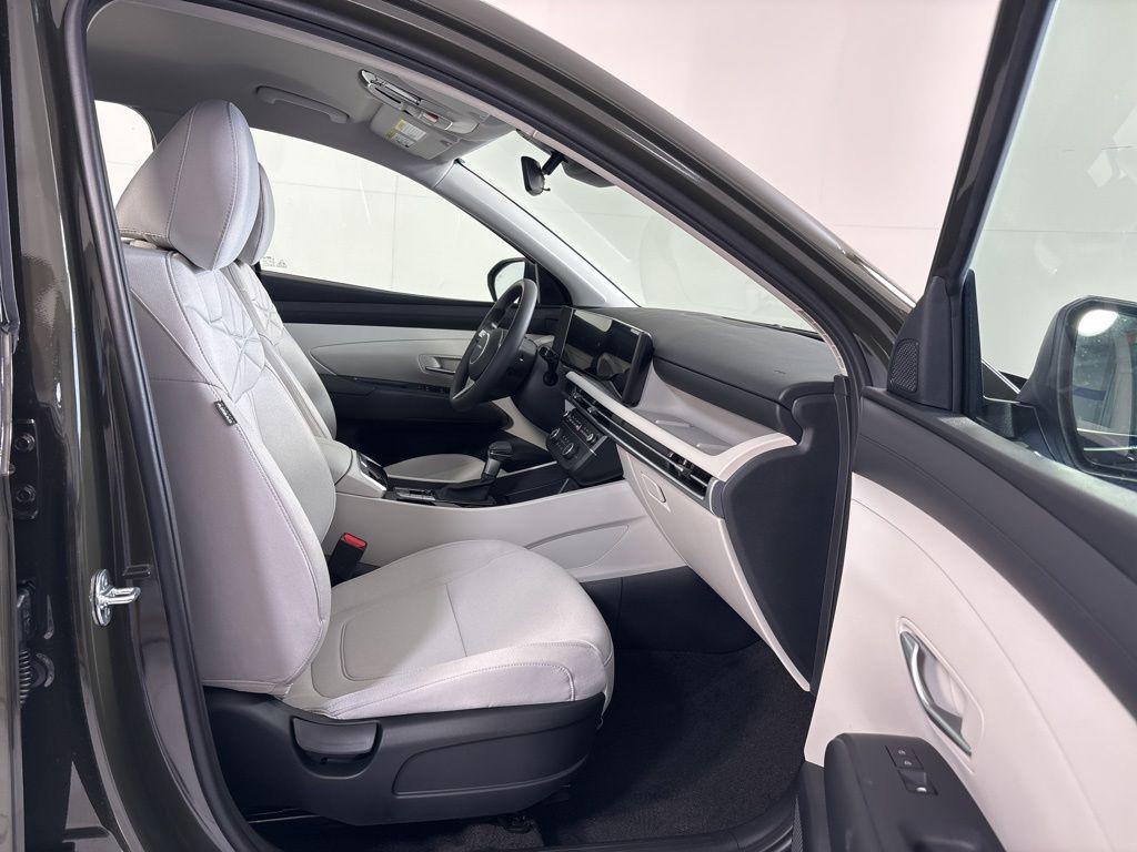 Thumbnail: 2026 Hyundai Tucson - 12