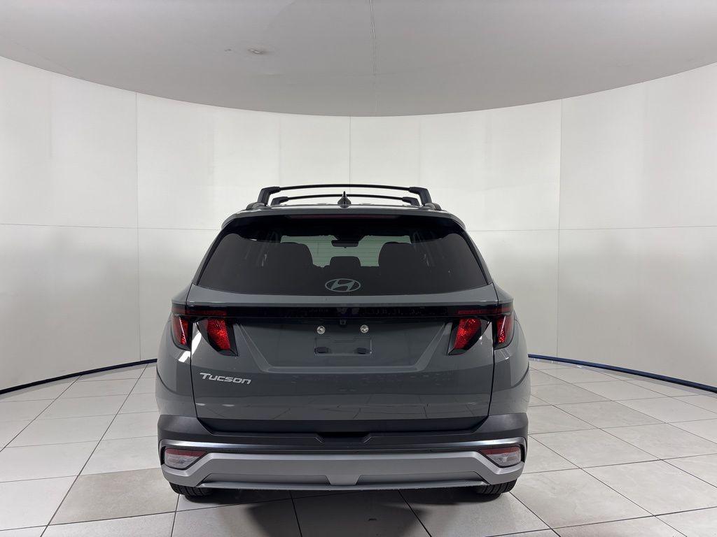 Thumbnail: 2026 Hyundai Tucson - 4