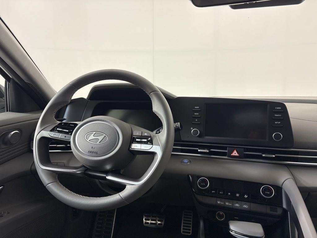 Thumbnail: 2026 Hyundai Elantra - 21