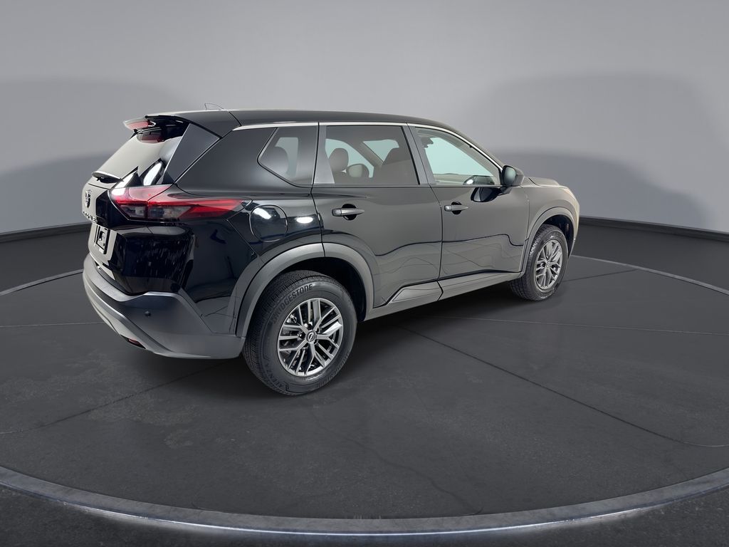 Thumbnail: 2023 Nissan Rogue - 8