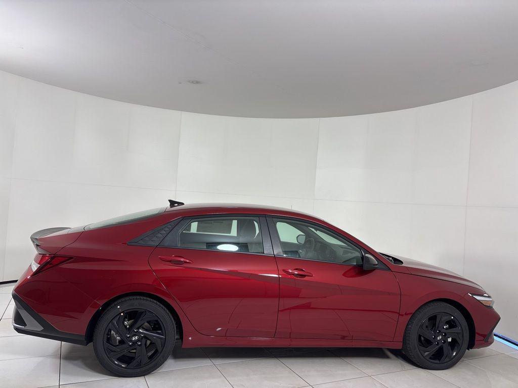 Thumbnail: 2026 Hyundai Elantra - 6