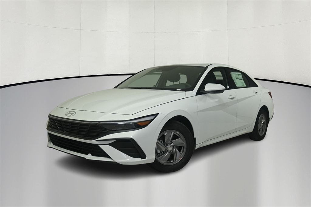 Thumbnail: 2025 Hyundai Elantra - 3