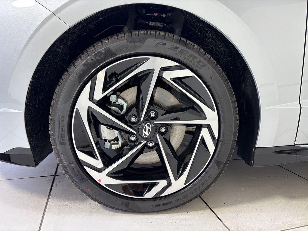 Thumbnail: 2026 Hyundai Sonata - 9