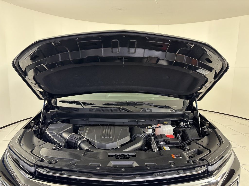 Thumbnail: 2025 Chevrolet Traverse - 11