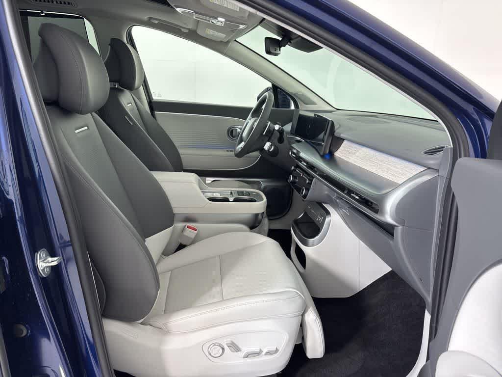 Thumbnail: 2026 Hyundai Ioniq - 12