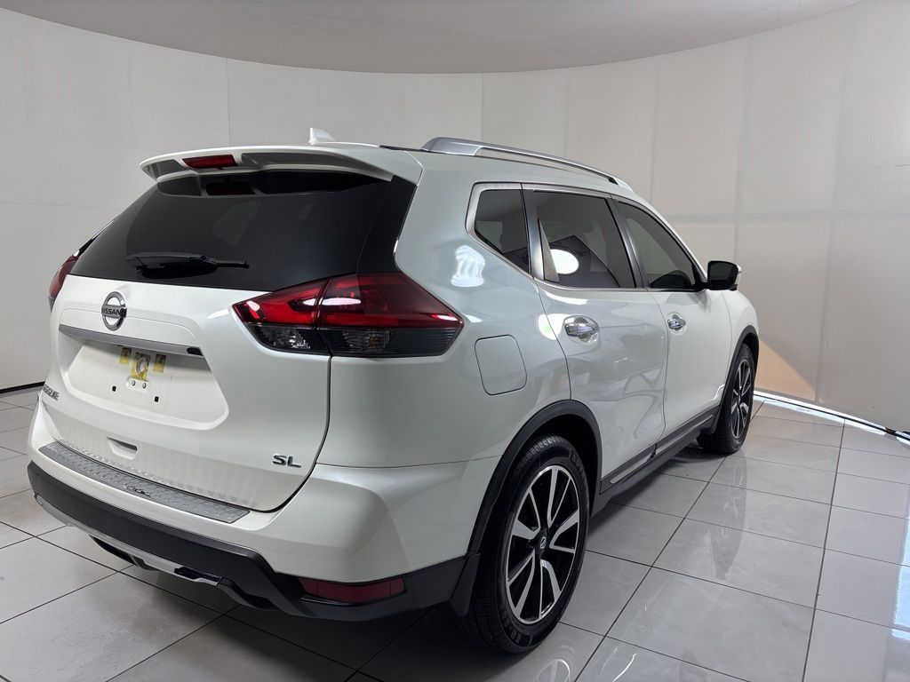 Thumbnail: 2018 Nissan Rogue - 7