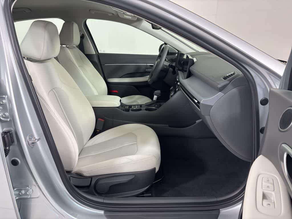 Thumbnail: 2025 Hyundai Sonata - 12