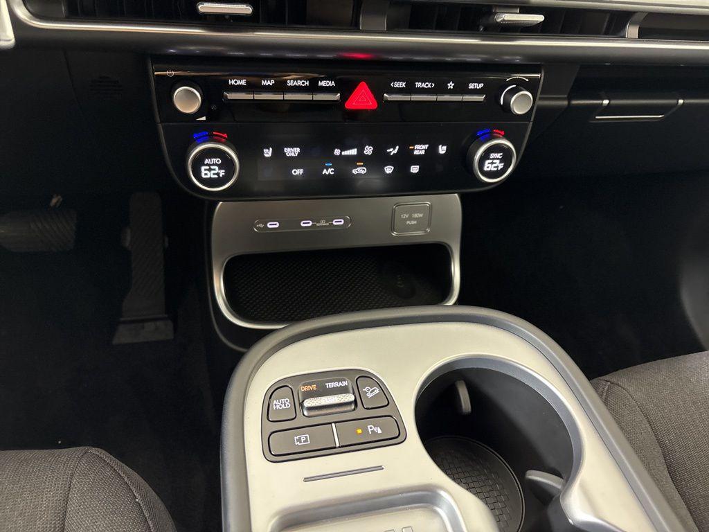 Thumbnail: 2026 Hyundai Ioniq - 28