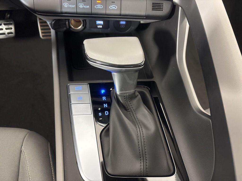 Thumbnail: 2026 Hyundai Elantra - 28