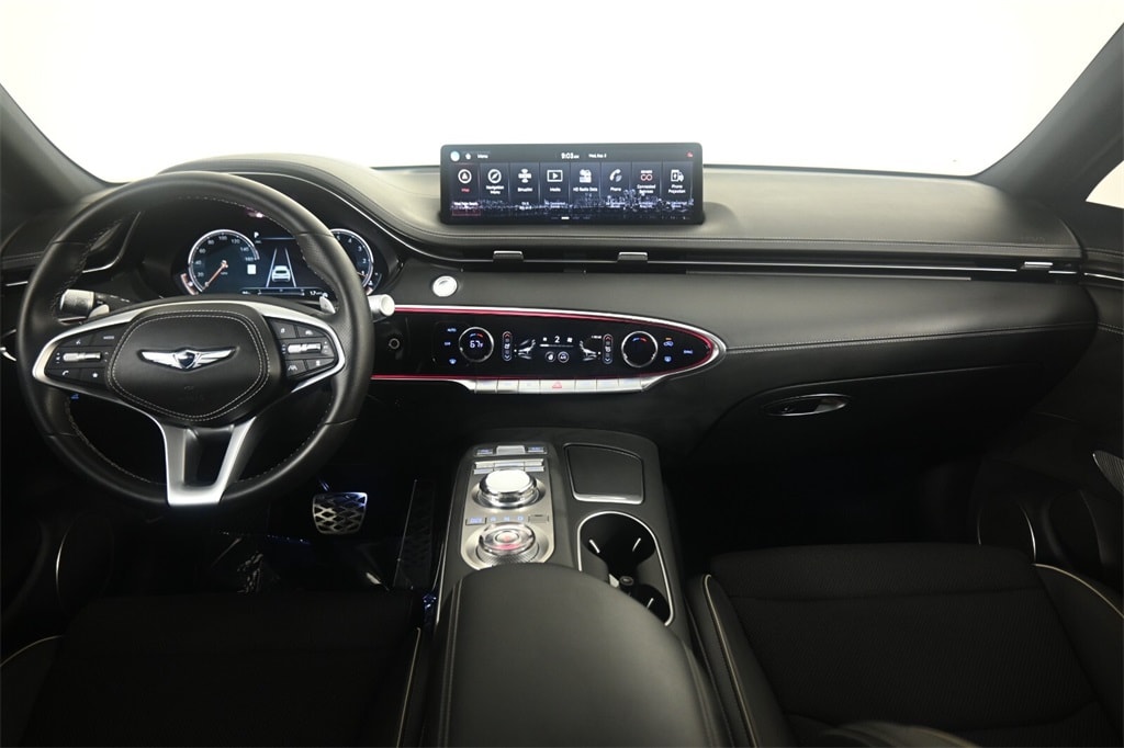 Thumbnail: 2025 Genesis GV70 - 14