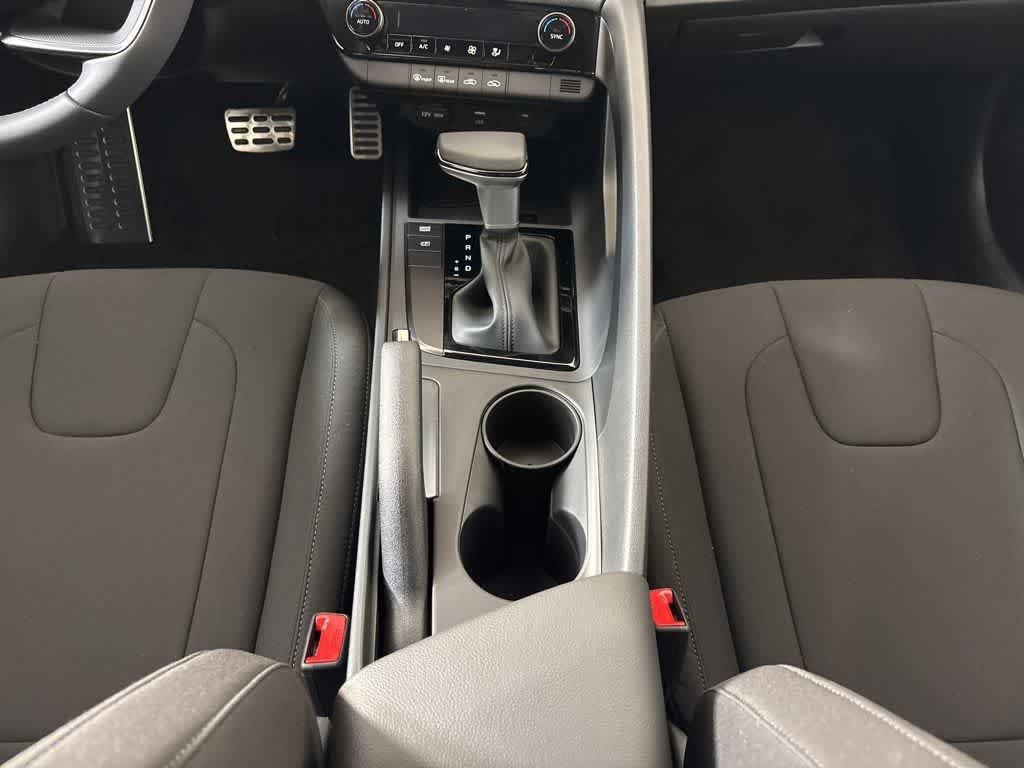 Thumbnail: 2026 Hyundai Elantra - 23