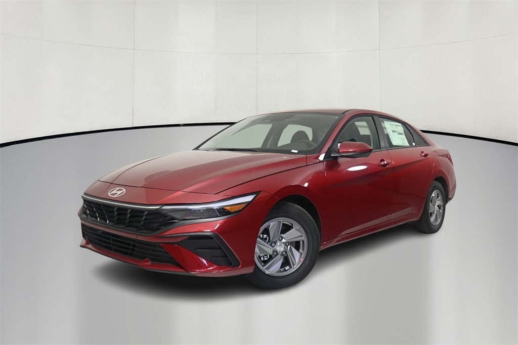 Thumbnail: 2025 Hyundai Elantra - 3