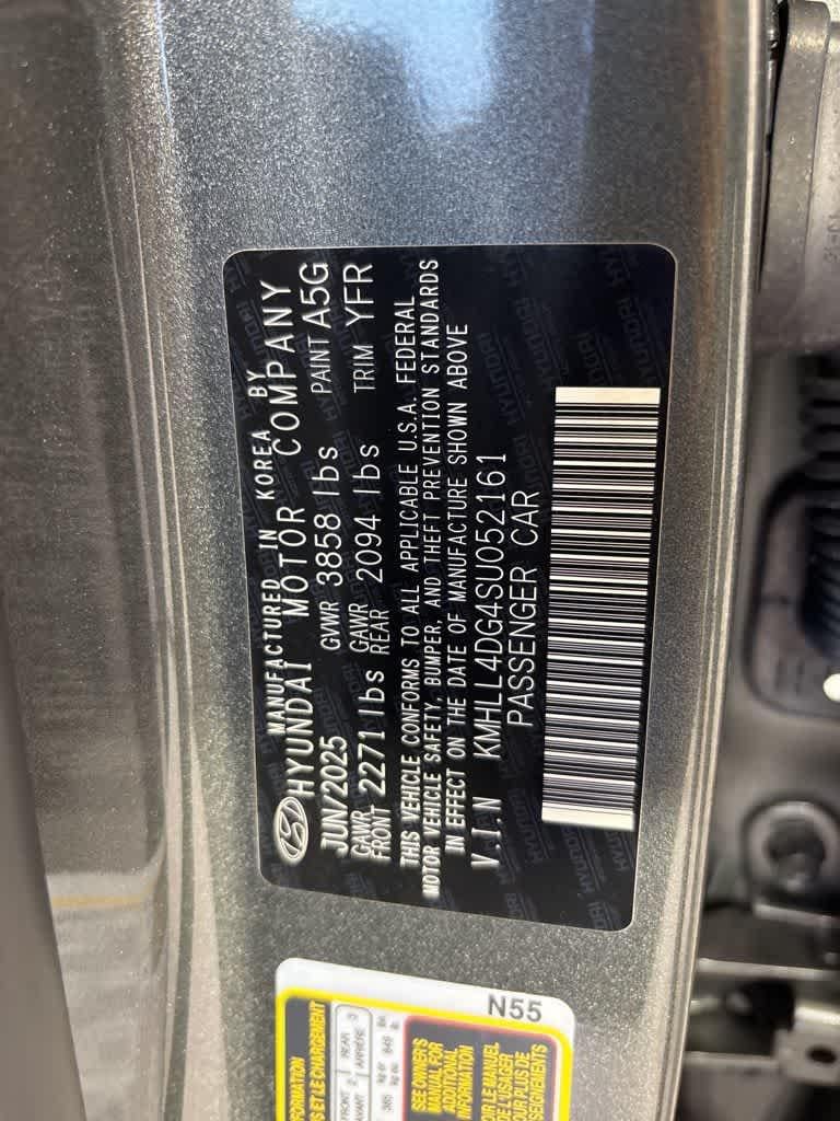 Thumbnail: 2025 Hyundai Elantra - 10