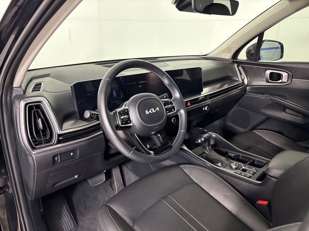 Thumbnail: 2025 Kia Sorento - 15