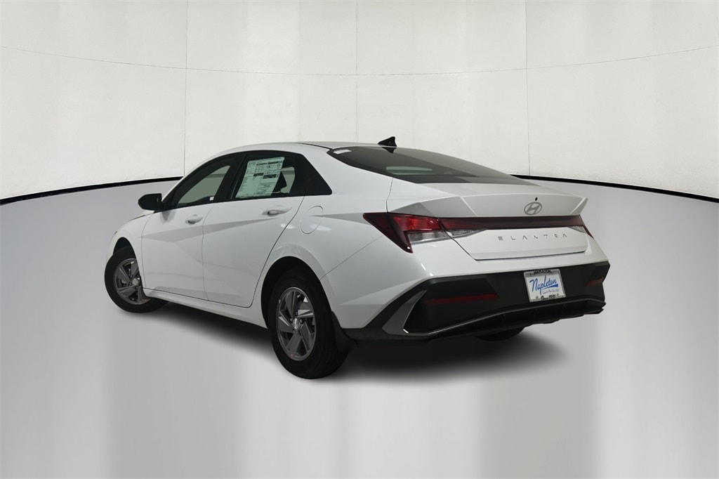 Thumbnail: 2025 Hyundai Elantra - 5