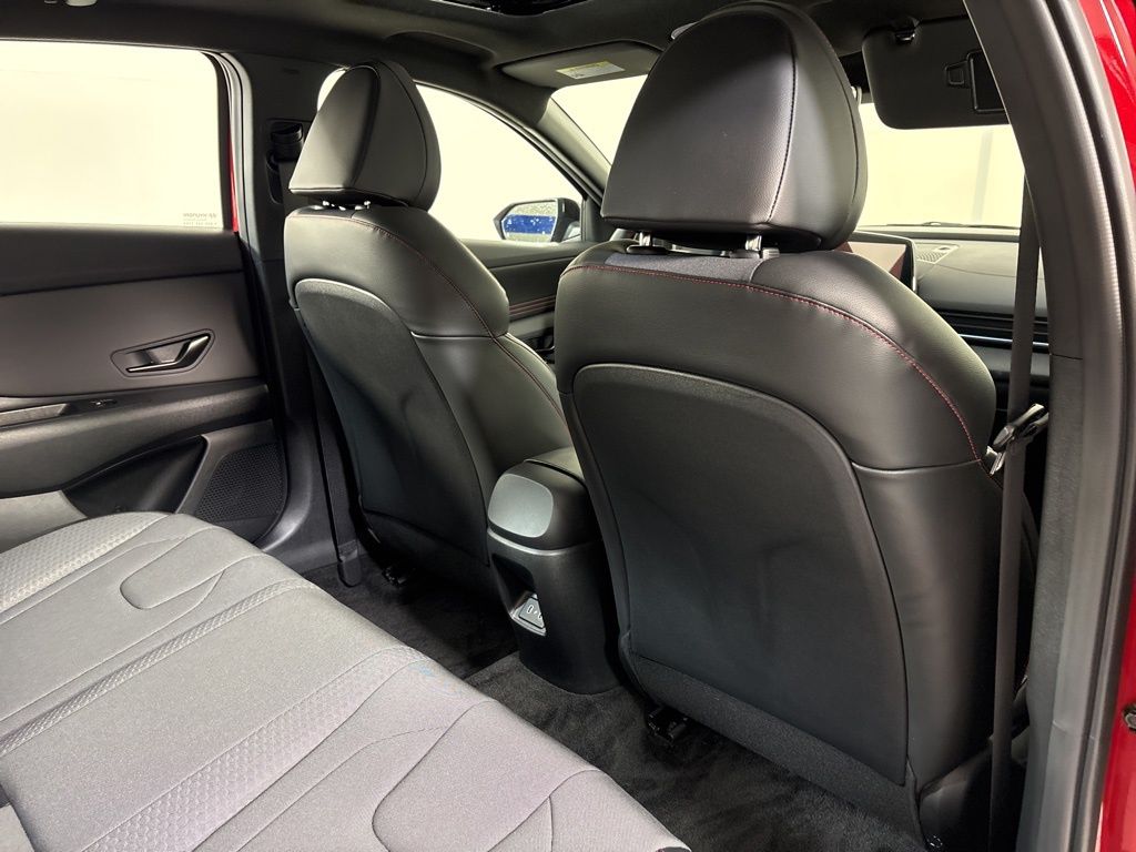 Thumbnail: 2024 Hyundai Elantra - 17