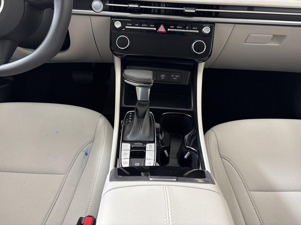 Thumbnail: 2026 Hyundai Tucson - 22