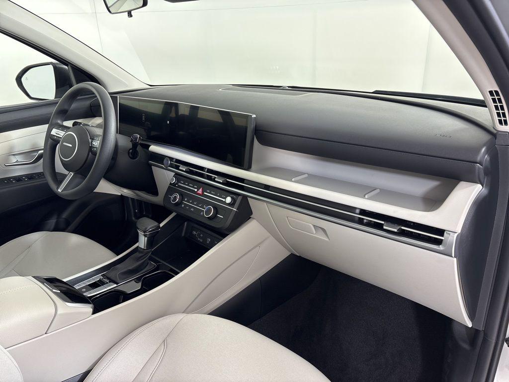 Thumbnail: 2026 Hyundai Tucson - 13